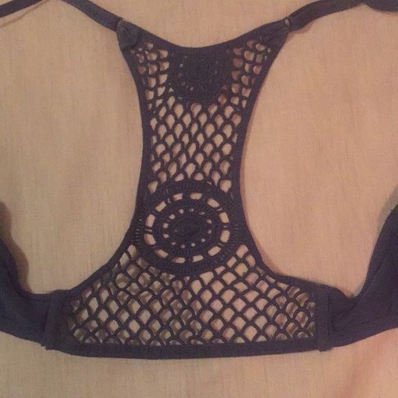 Victoria’s Secret Blue Crochet-back Push-Up Bra - Picture 2 of 2